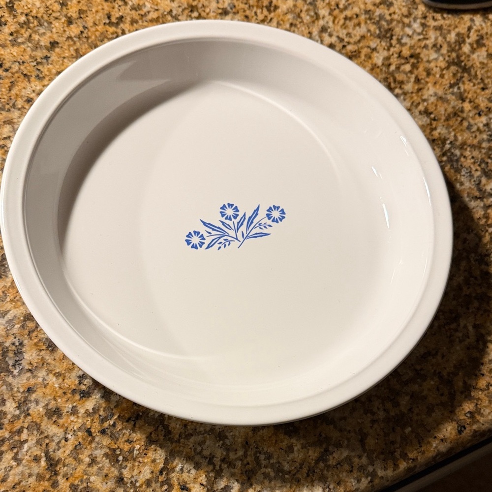 Vintage Corning Ware 9” pie plate